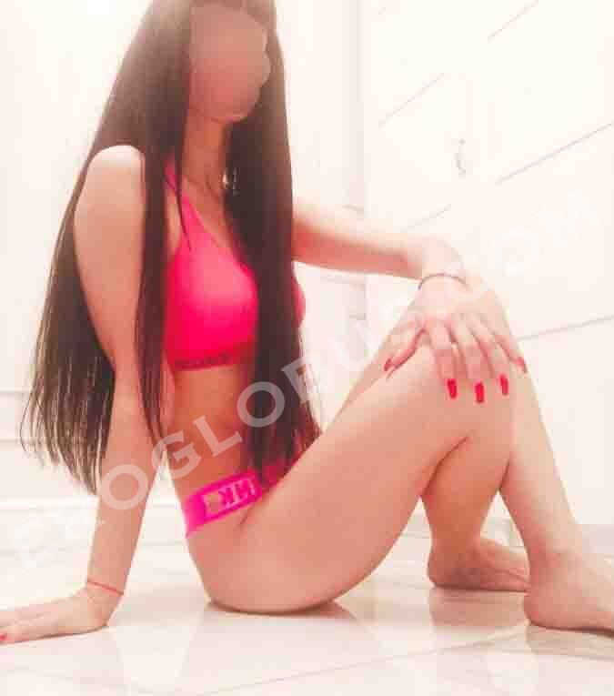 Александра, 27