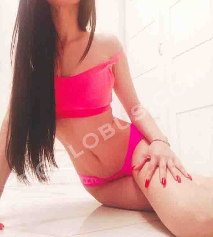 Александра, 27